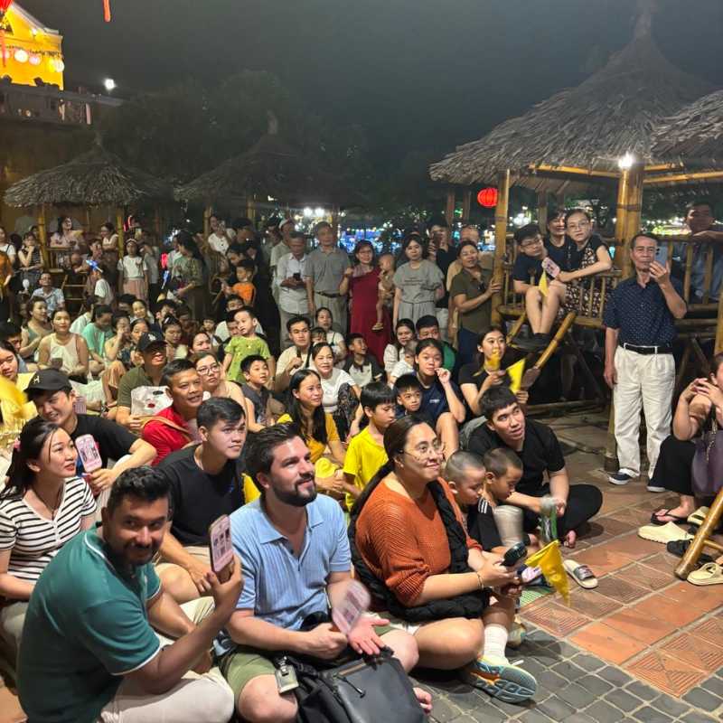 hoi an food tour and hoi an sunset